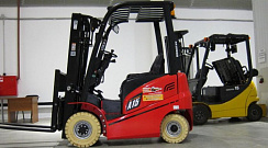 Электропогрузчик HC CPD15-AC3 г/п 1500 