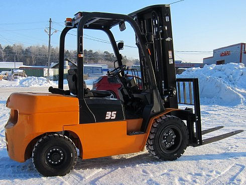 Автопогрузчик HC CPCD35N-RW56 г/п 3500 кг Yanmar