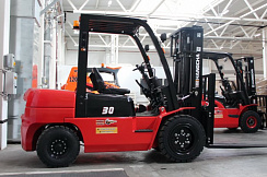 Автопогрузчик HC CPCD30-AG2 г/п 3000 кг