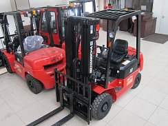 Автопогрузчик HC CPCD18-AG26 г/п 1800 кг 