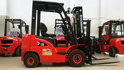 Автопогрузчик HC CPCD18-XRW10 ISUZU г/п 1750 кг