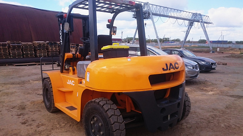 Погрузчик вилочный JAC CPCD50