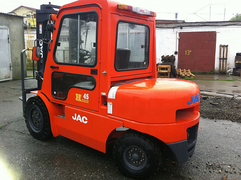 Погрузчик вилочный JAC CPCD40
