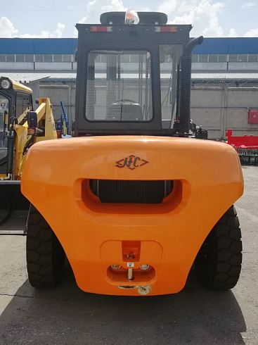 Автопогрузчик HC CPCD70-RW14 г/п 7000 кг Isuzu 6BG1