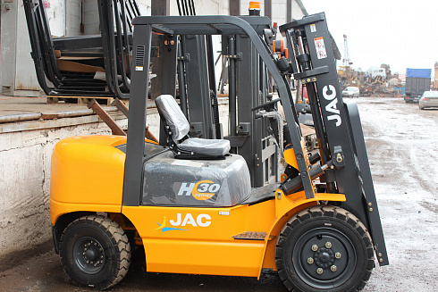 Погрузчик вилочный JAC CPCD30