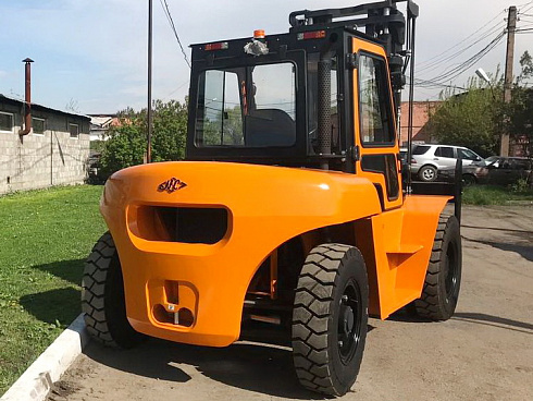 Автопогрузчик HC CPCD80-RW28 г/п 8000 кг 