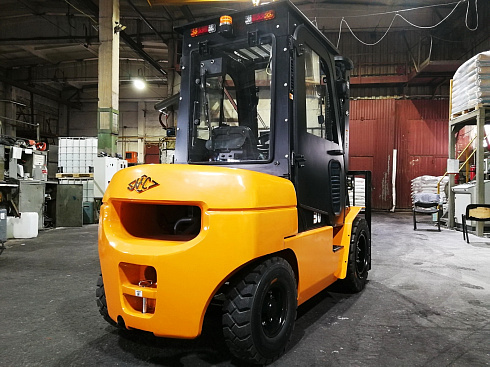Автопогрузчик HC CPCD30N-RW10 г/п 3000 кг Isuzu